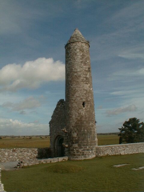 Rundturm in Clonmacnoise